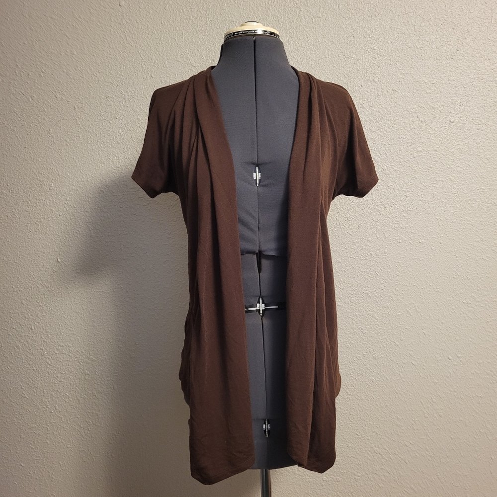 Vanity Brown Short Sleeve Open Front Cardigan Size Large